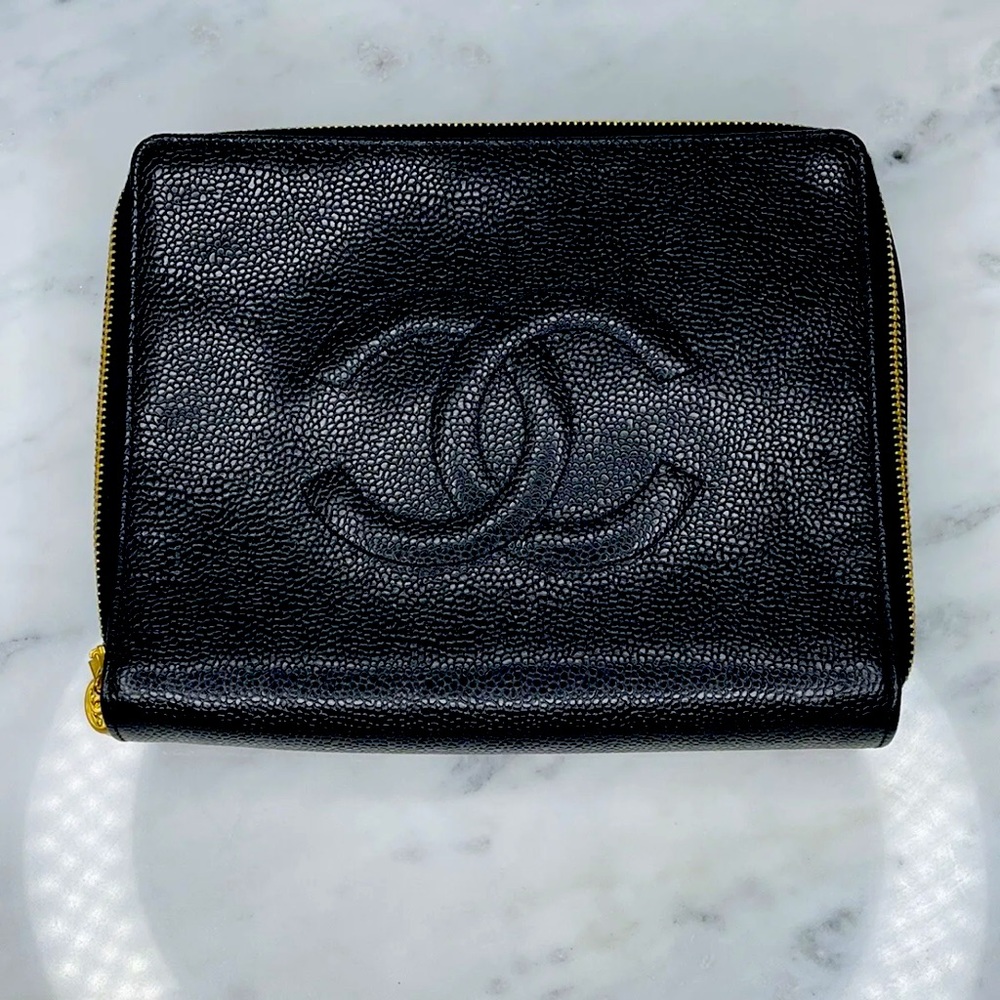 Auth Chanel Zip Around Jewelry Case Box Black Quilted Caviar Large